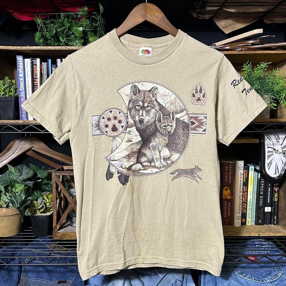 Vintage 90s Wolf Nature Print Tee Tan Paw Print Animal Wildlife Shirt Mens Small